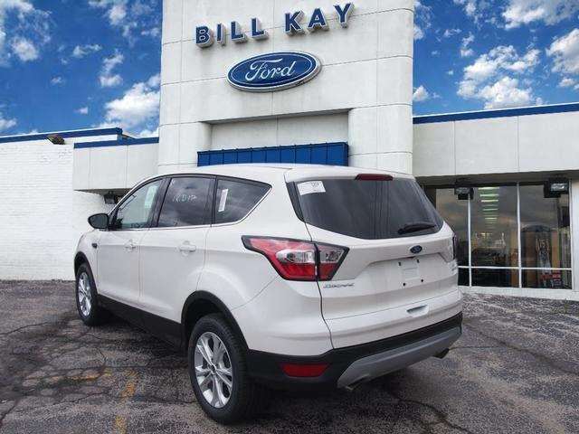 2017 Ford Escape SE 4dr SUV